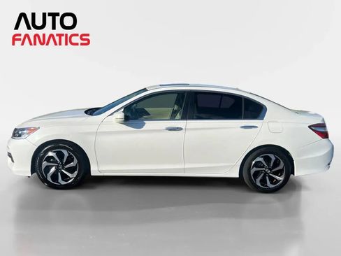 Used 2017 Honda Accord EX-L image 2