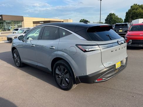 Used 2025 Nissan Murano SL AWD/4WD image 5
