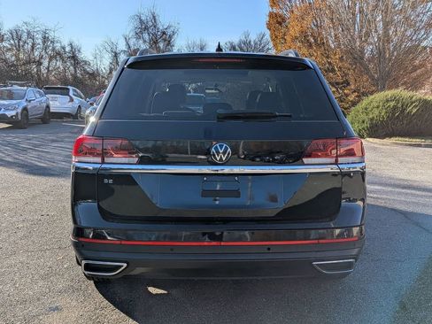 Used 2022 Volkswagen Atlas SE image 6