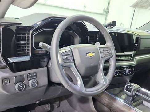 Used 2024 Chevrolet Silverado 1500 LTZ RWD image 19