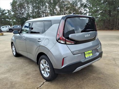 Used 2024 Kia Soul LX w/ Option Group 015 image 4