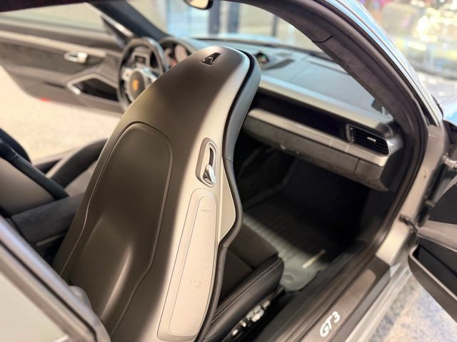 Used 2015 Porsche 911 GT3 RWD image 33