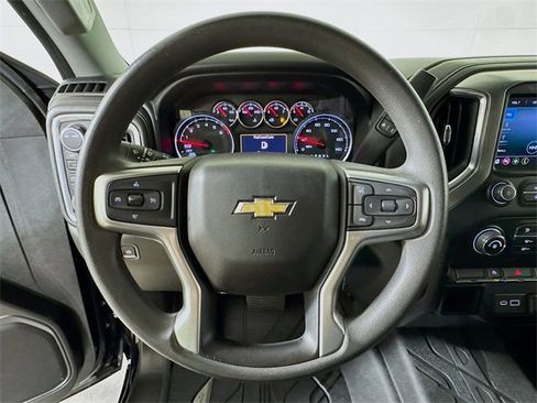 Used 2020 Chevrolet Silverado 1500 LT w/ LT Value Package image 9