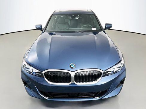New 2026 BMW 330i Sedan w/ Convenience Package image 2