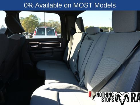 Used 2024 RAM 2500 Big Horn image 24