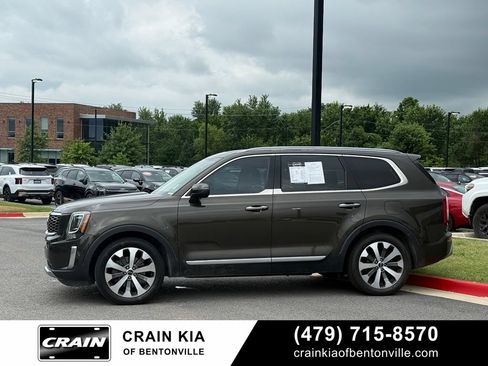 Used 2020 Kia Telluride S FWD image 4