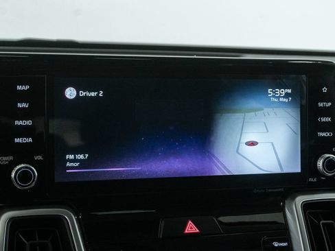 Certified 2022 Kia Sorento S w/ Panoramic Sunroof Package AWD/4WD image 20
