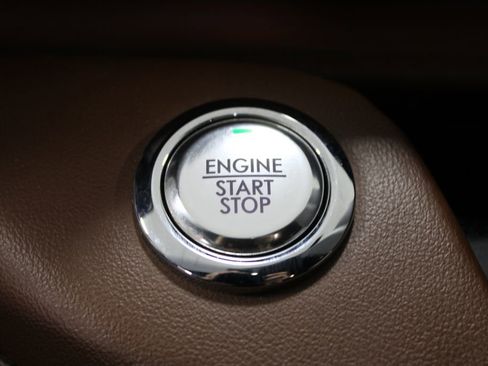 Used 2023 Lincoln Aviator Reserve w/ Equipment Group 201A AWD/4WD image 28