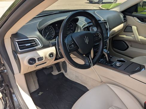 Certified 2022 Maserati Ghibli Modena image 10