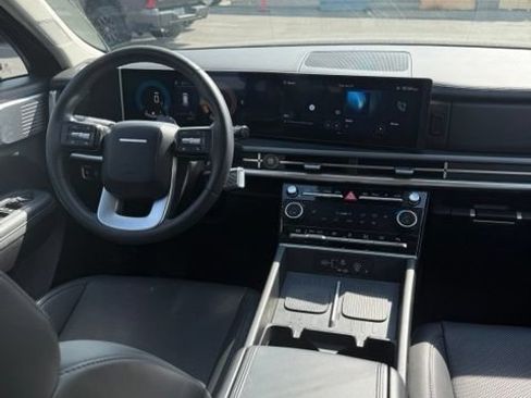 Used 2025 Hyundai Santa Fe XRT AWD/4WD image 27