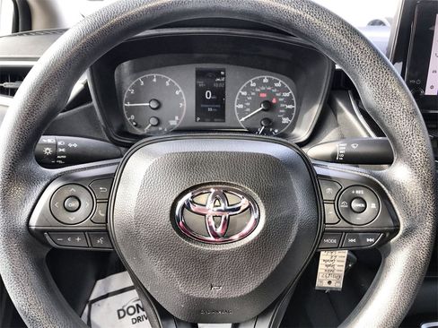 Used 2024 Toyota Corolla LE image 14