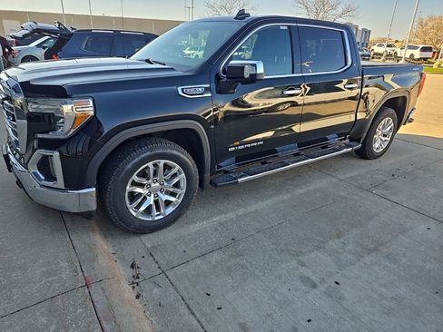 Used 2020 GMC Sierra 1500 SLT w/ SLT Premium Plus Package image 3