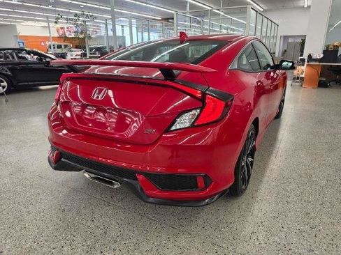 Used 2018 Honda Civic Si image 5