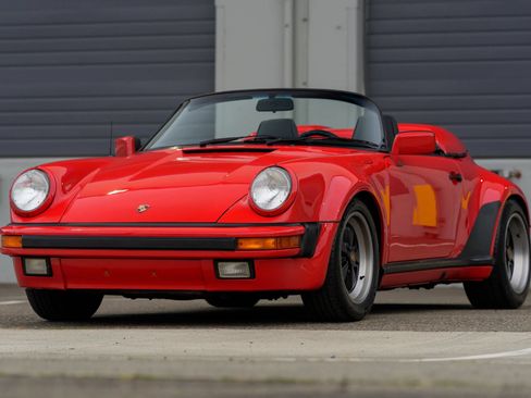 Used 1989 Porsche 911 Carrera RWD image 38
