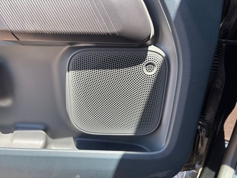 New 2025 Ford Maverick Lobo AWD/4WD image 17