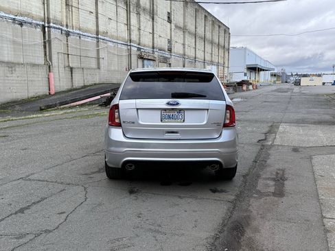 Used 2011 Ford Edge Sport w/ Driver Entry Pkg AWD/4WD image 9