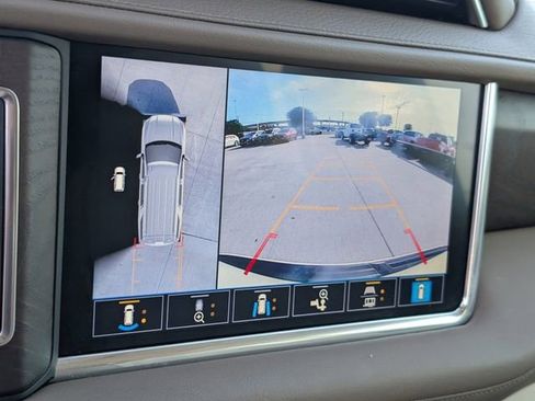 Used 2021 GMC Yukon Denali w/ Denali Premium Package AWD/4WD image 14
