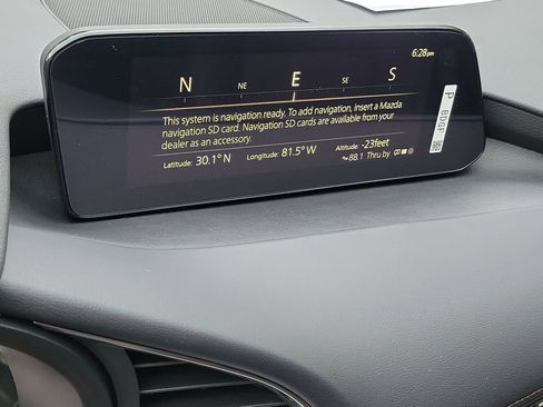 New 2026 MAZDA MAZDA3 2.5 S Hatchback w/ Premium Pkg FWD image 28