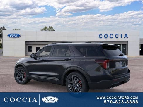 New 2026 Ford Explorer ST-Line w/ ST-Line Street Pack AWD/4WD image 4