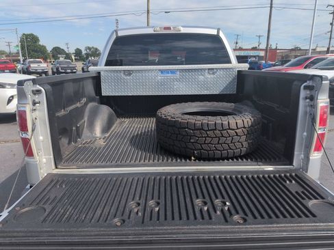 Used 2012 Ford F150 XLT w/ XLT Chrome Pkg AWD/4WD image 24