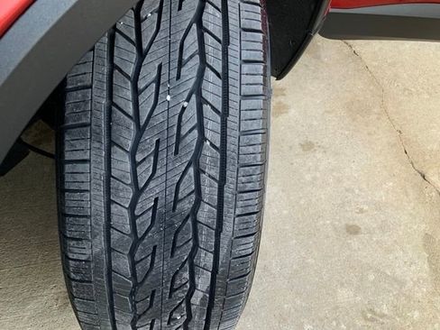 Used 2023 Chevrolet Traverse RS w/ LPO, Floor Liner Package image 8