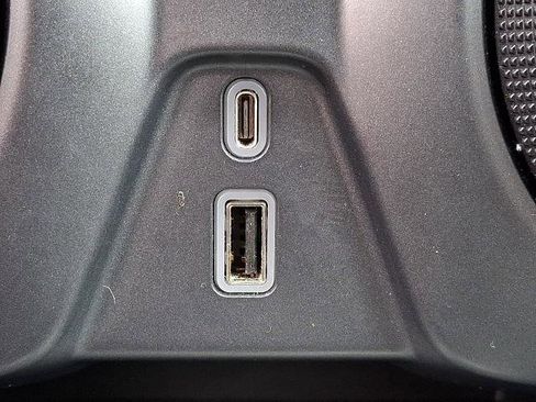 Used 2023 Chevrolet Blazer RS image 23