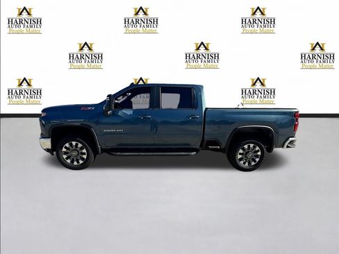 Used 2024 Chevrolet Silverado 2500 LT w/ All Star Edition AWD/4WD image 2