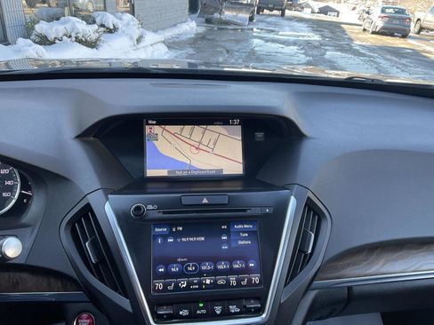 Used 2020 Acura MDX SH-AWD w/ Technology Package image 19