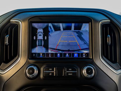 Used 2023 GMC Sierra 3500 Denali image 25