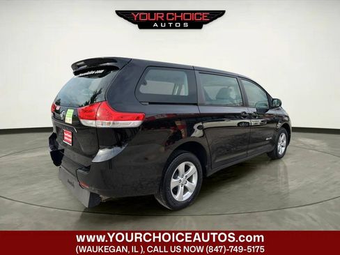 Used 2014 Toyota Sienna L FWD image 6