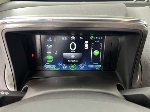 Used 2015 Chevrolet Volt Premium w/ Premium Trim Package FWD image 25