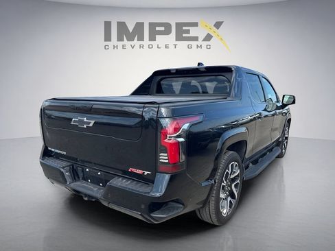 Used 2025 Chevrolet Silverado EV RST AWD/4WD image 4