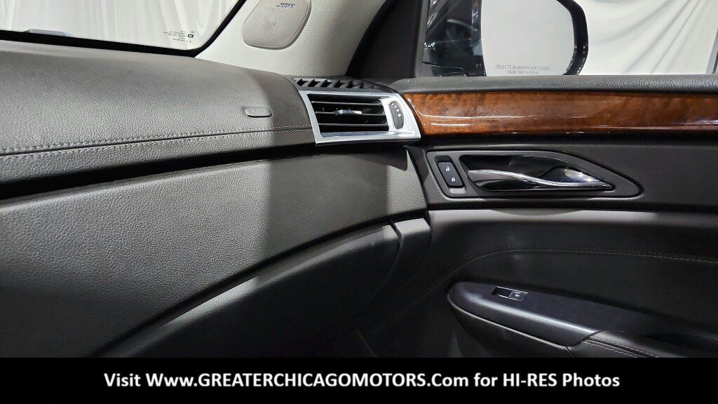 Used 2014 Cadillac SRX Premium AWD/4WD image 30