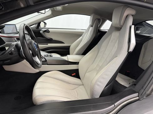 Used 2016 BMW i8 AWD/4WD image 11