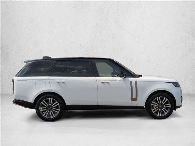 Certified 2025 Land Rover Range Rover Long Wheelbase SE AWD/4WD image 4