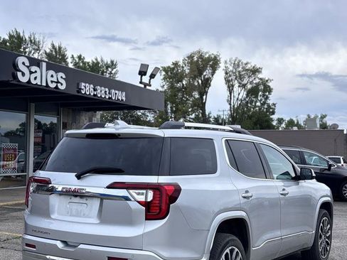 Used 2020 GMC Acadia Denali w/ LPO, Floor Liner Package FWD image 3
