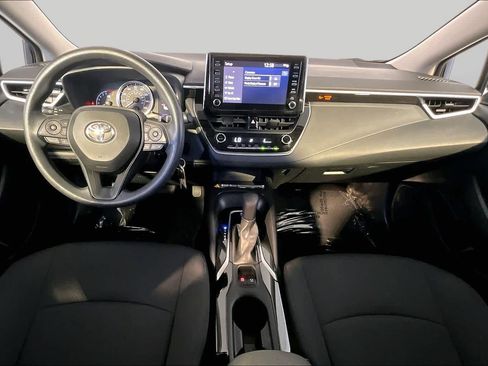 Used 2020 Toyota Corolla LE FWD image 16
