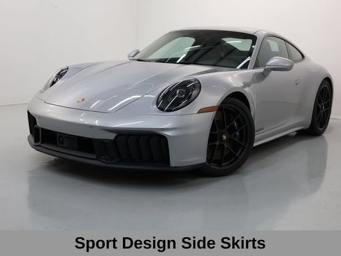 Used 2025 Porsche 911 Carrera GTS RWD image 15