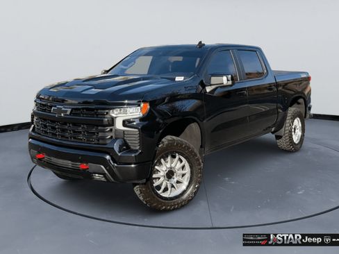 Used 2026 Chevrolet Silverado 1500 LT Trail Boss w/ LT Trail Boss Premium Package AWD/4WD image 1