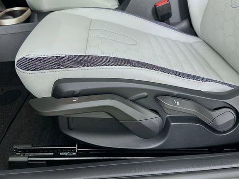 Certified 2025 MINI Cooper S image 20