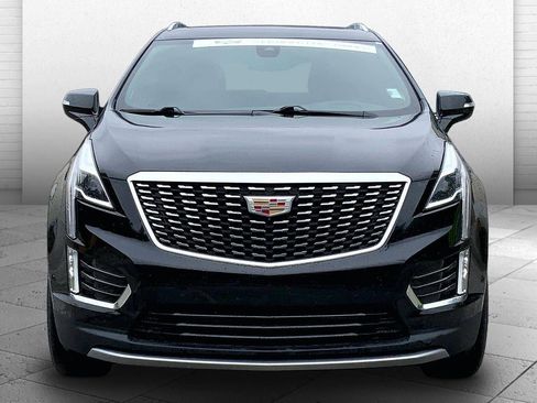 Used 2025 Cadillac XT5 Premium Luxury w/ Technology Package AWD/4WD image 2