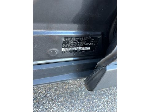 Used 2021 Toyota RAV4 Limited AWD/4WD image 7