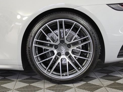 Certified 2024 Porsche 911 Carrera 4 image 38