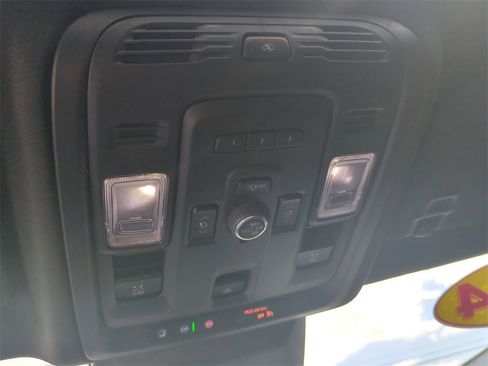 Used 2024 Cadillac Escalade Sport image 26