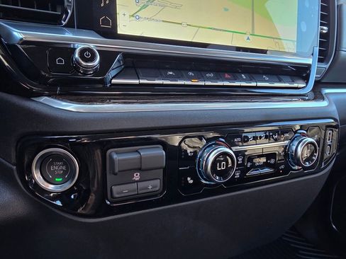 New 2026 GMC Sierra 1500 SLE w/ X31 Off-Road Package image 19