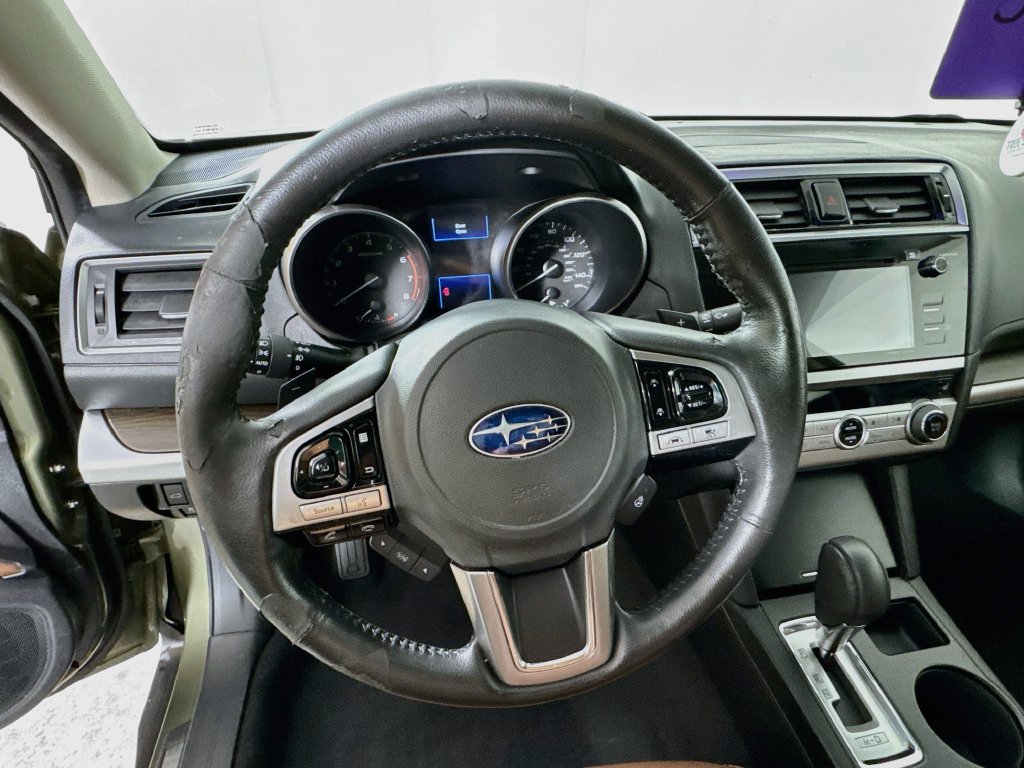 Used 2017 Subaru Outback 2.5i Touring w/ Popular Package #5A AWD/4WD image 11