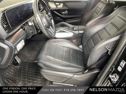 Used 2022 Mercedes-Benz GLS 450 4MATIC image 17