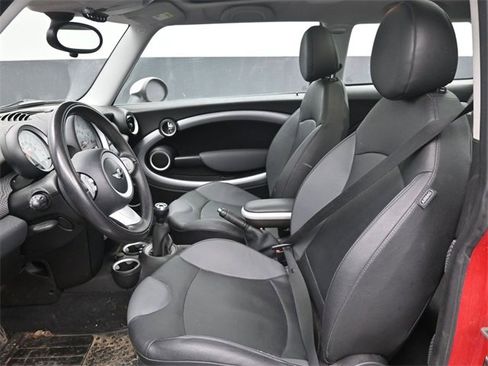 Used 2010 MINI Cooper S image 17