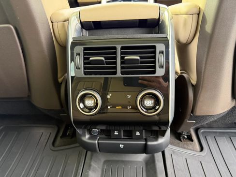 Used 2021 Land Rover Range Rover Sport HSE Silver Edition AWD/4WD image 30