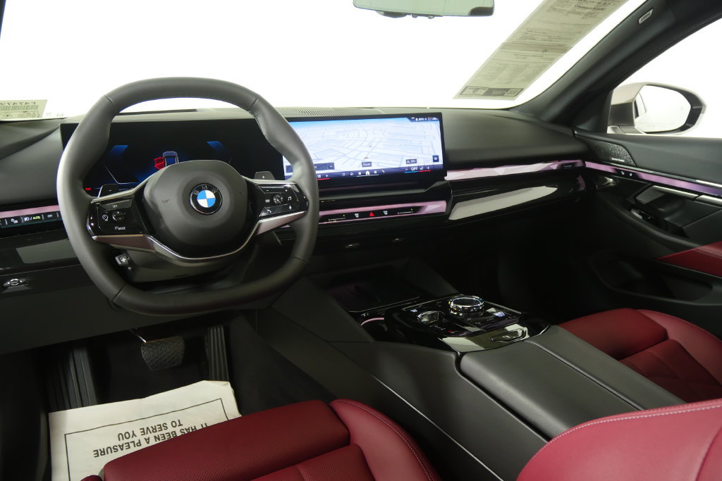 Certified 2026 BMW 530i RWD image 19